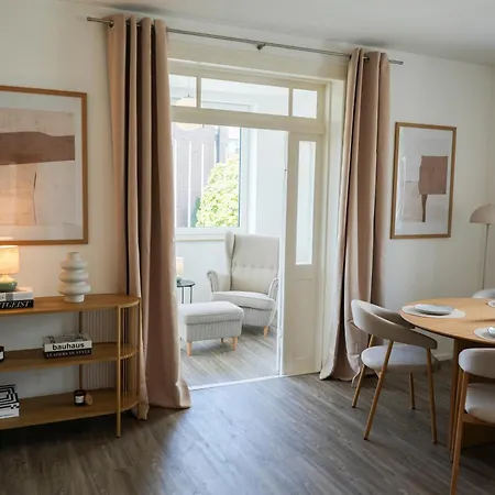 Ahoi Homes 20 Min Ham Airport 8 People *